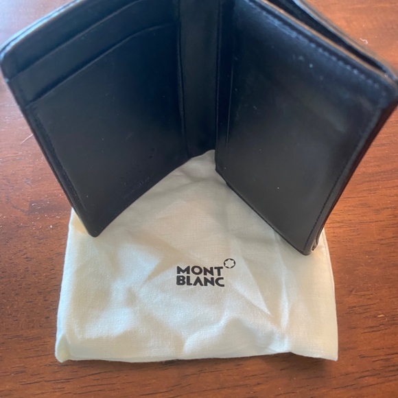 Men’s Mont Blanc card wallet - Picture 2 of 3